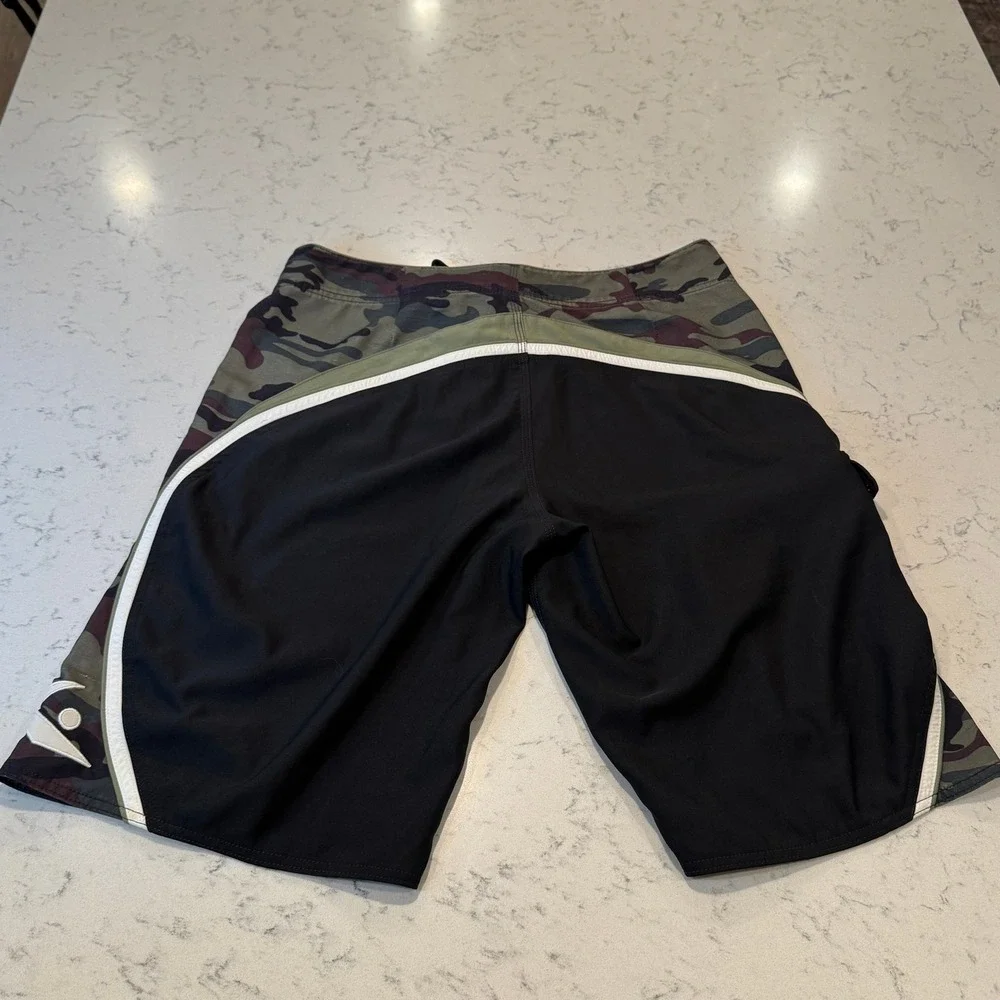 Rusty Board Shorts Mens 34 Black Camo R.Evolution Cargo Pocket Performance
